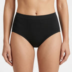 Pack of 3 Women’s Everyday Comfort Set: 2 Seamless Wire-Free Bras & 1 Matching Panty